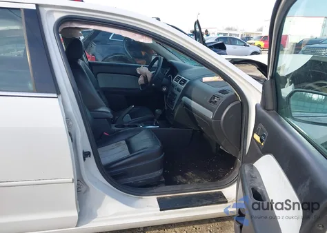 2008 Mercury Milan I4 z USA, uszkodzony, nr VIN 3MEHM07Z98R663282